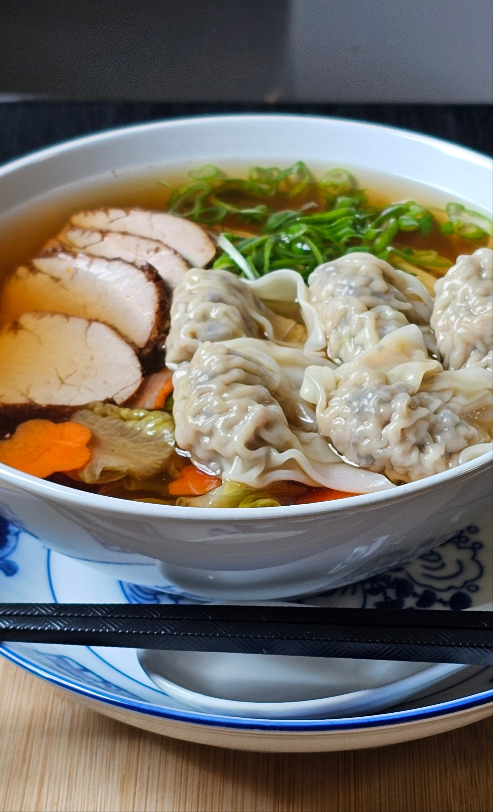Pork & Black Ears Mushroom Wontons