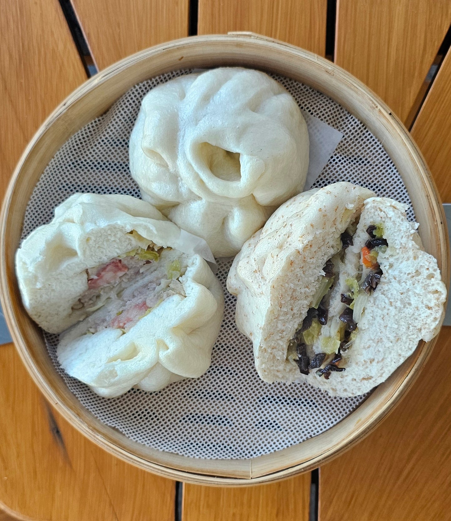 "BAO " Bun  Pork and Vegetable Steamed Buns - 菜肉包 (coi3 juk6 baau1) - Fresh or Frozen